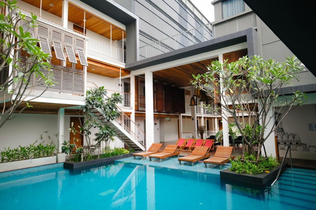 Nanda Heritage Hotel Bangkok Luaran gambar